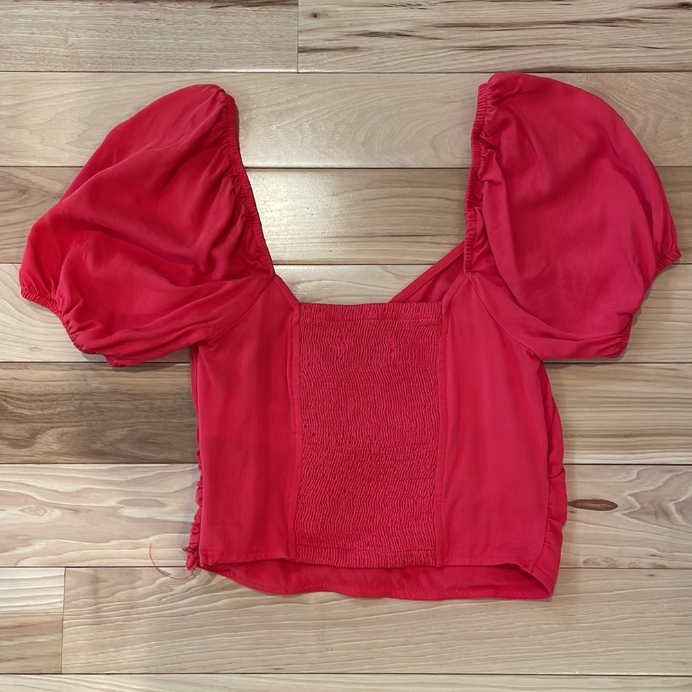 Urban outfitters wrap top Size XS red crop top - Picture 4 of 4